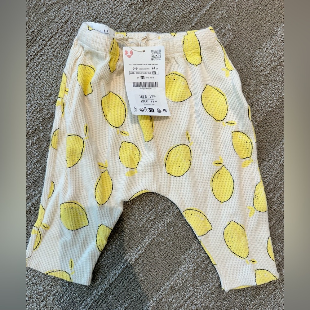 Zara Baby 6-9 Months waffle texture lemon pants
